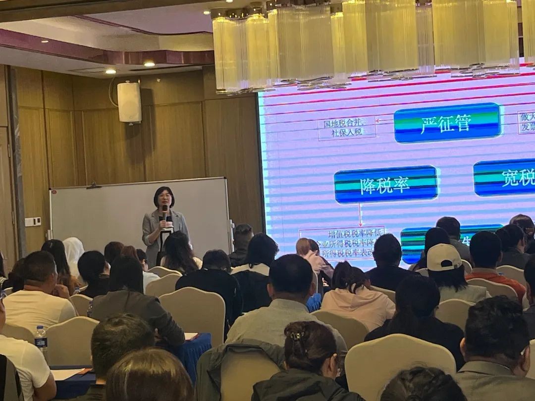 工商注冊(cè),代理記賬,企業(yè)稅籌,審計(jì)報(bào)告,資質(zhì)代辦 工商注冊(cè),代理記賬,企業(yè)稅籌,審計(jì)報(bào)告,資質(zhì)代辦
