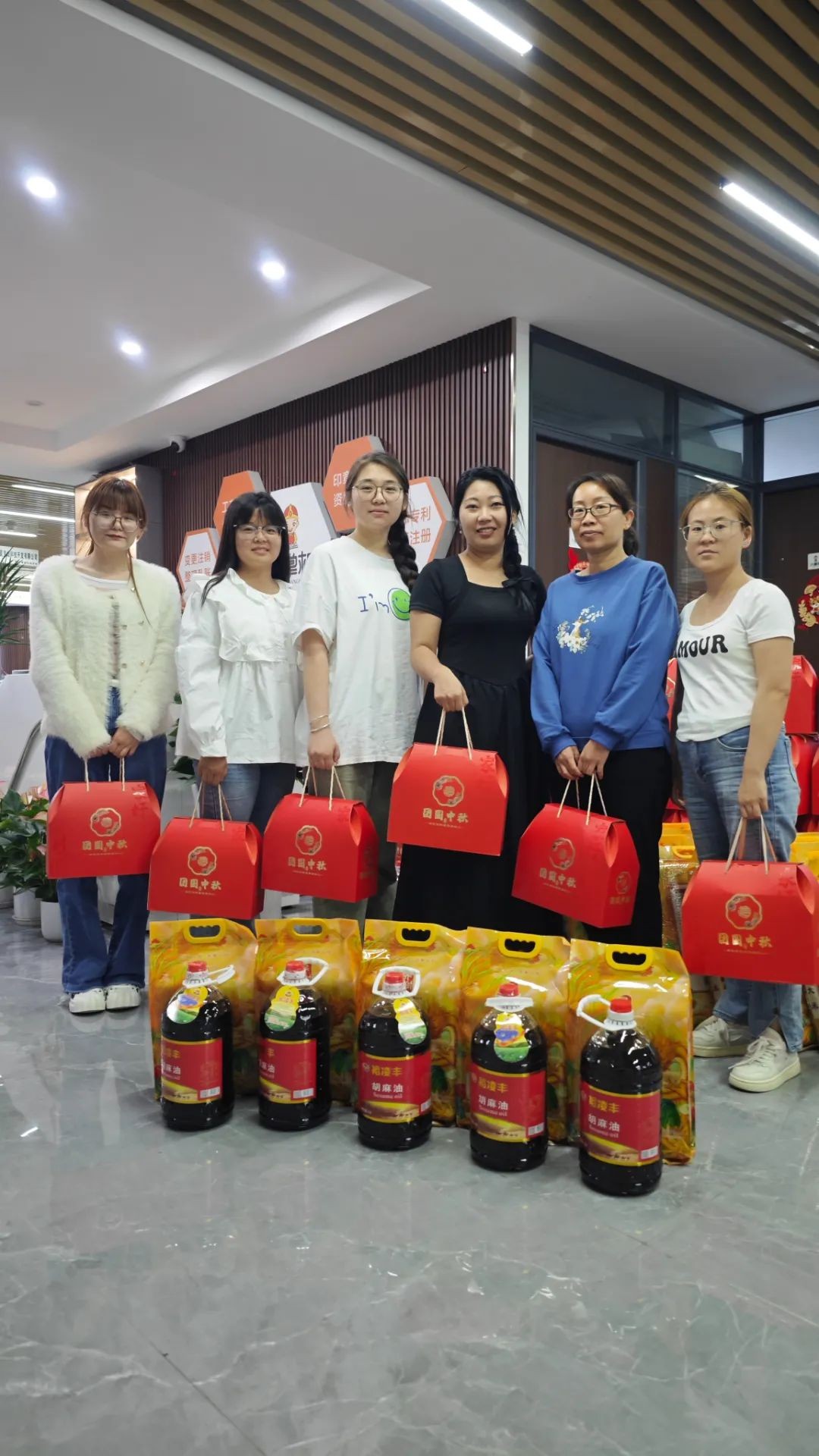 工商注冊,代理記賬,企業(yè)稅籌,審計報告,資質(zhì)代辦